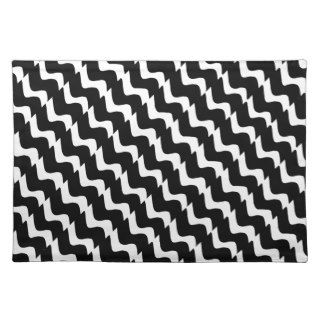 op art waves in black and white place mats