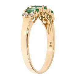 D'Yach 14k Yellow Gold Zambian Emerald and 1/8ct TDW Diamond Ring (G H, I1 I2) D'Yach Gemstone Rings