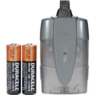 Igo Powerxtender AA Universal Battery Powered Charger Provides Up To 8 Hours Talk Time   Players & Accessories