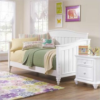 Samuel Lawrence Furniture Summer Time Daybed in White   8466 74X Kit