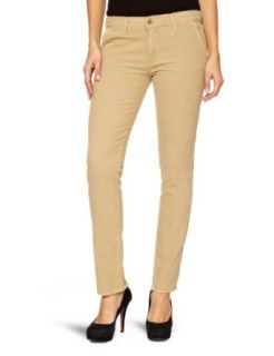 Wrangler Damen Jeans W25CFD40C Tapered Fit (Karotte) Normaler Bund Bekleidung