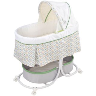 Summer Infant Soothe and Sleep Bassinet with Motion in Sweet Lamb