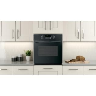 GE  27 Electric Single Wall Oven w/ True Convection   Black