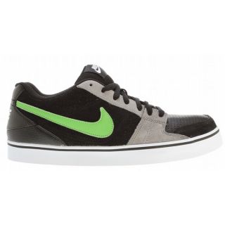 Nike Ruckus Low Skate Shoes