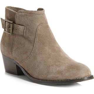 STEVE MADDEN   Prizzze suede ankle boots